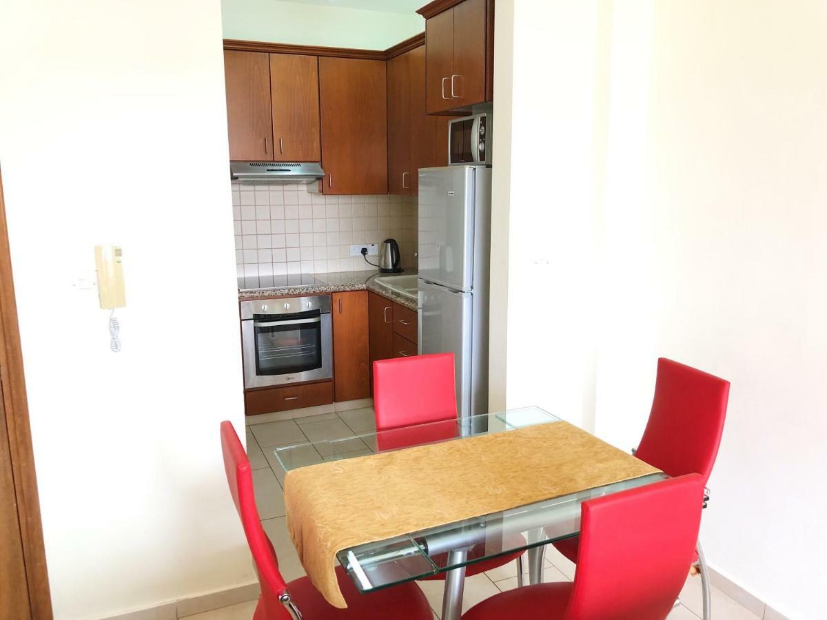 King'S Gardens Apartment Paphos Exterior photo